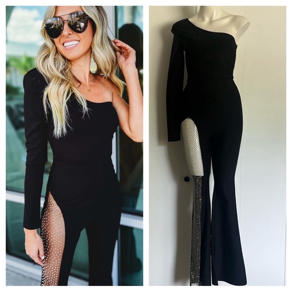 NWT Blondie Boutique Black One Shoulder Jumpsuit with Sheer Rhinestone Panel XS - Picture 2 of 5